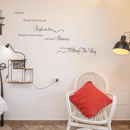 Giulia Apartment *
